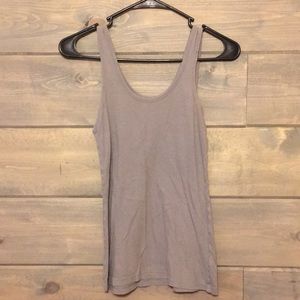 No boundaries gray tank